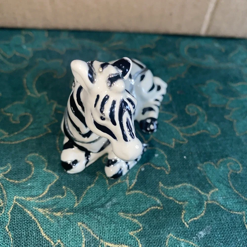 Vintage Enamel Zebra Jewelry /‎ Trinket Box W/ Crystal Jewels
